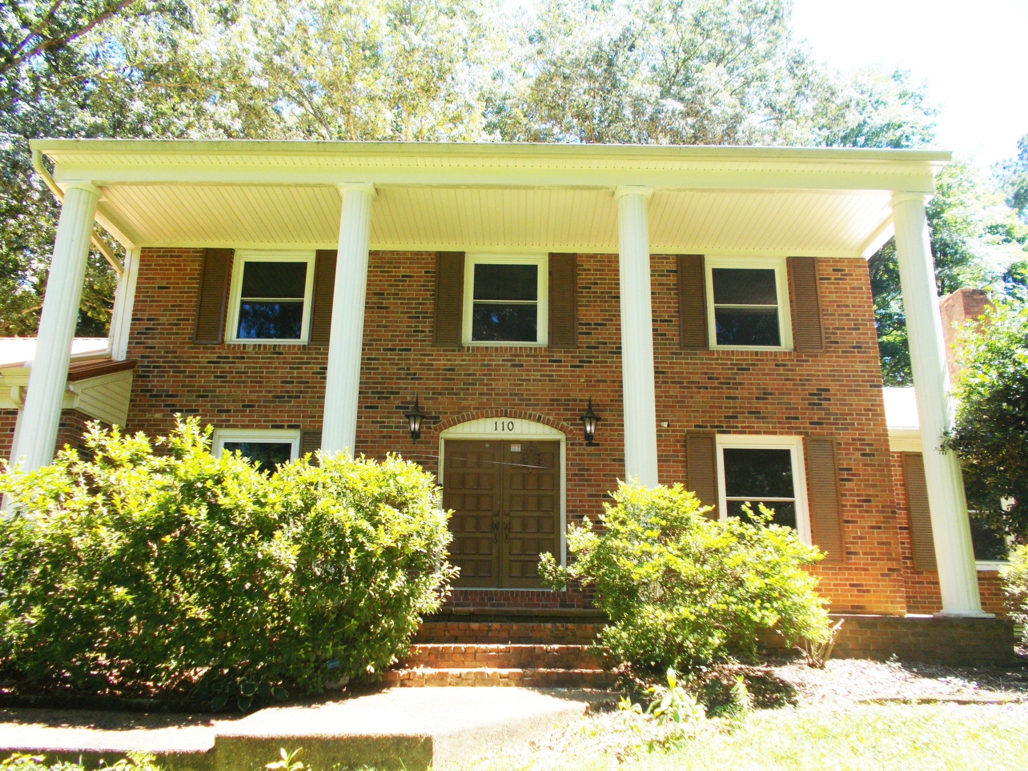 110 Asbury Cir