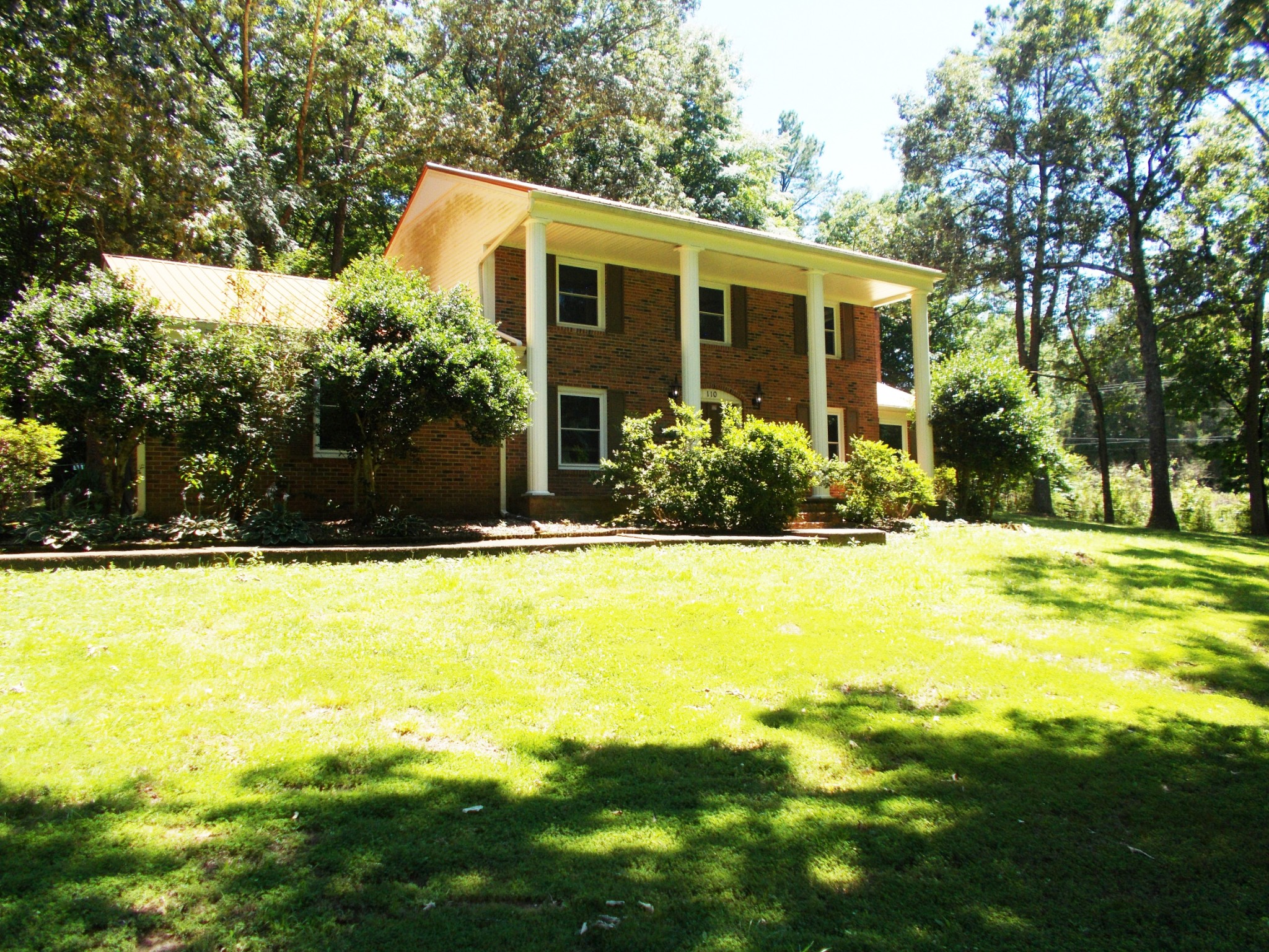 110 Asbury Cir
