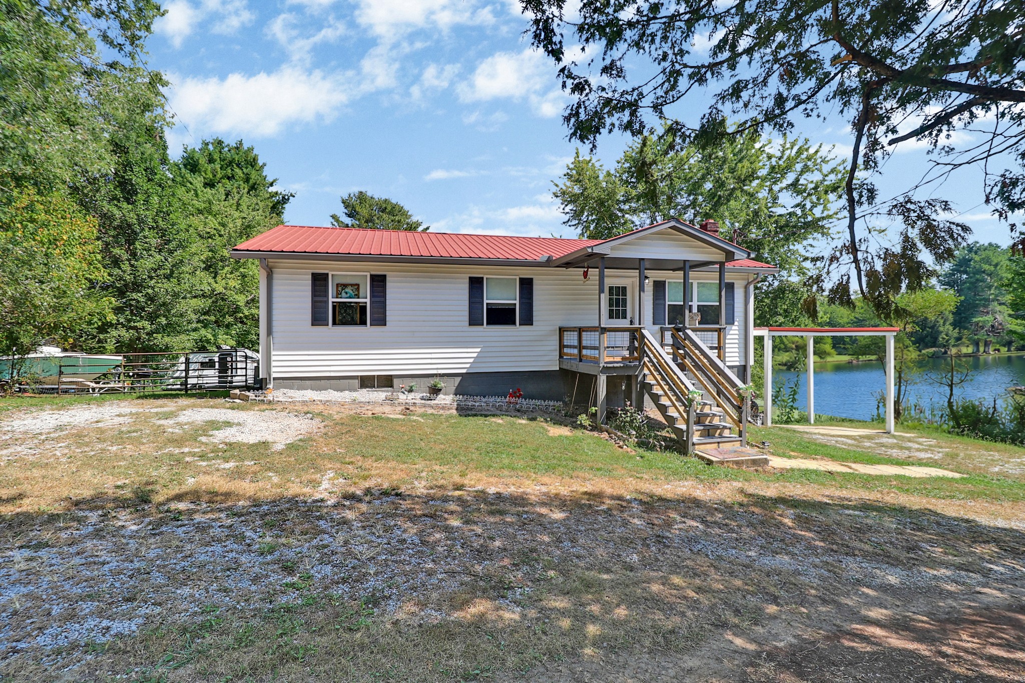 515 Silver Lake Dr