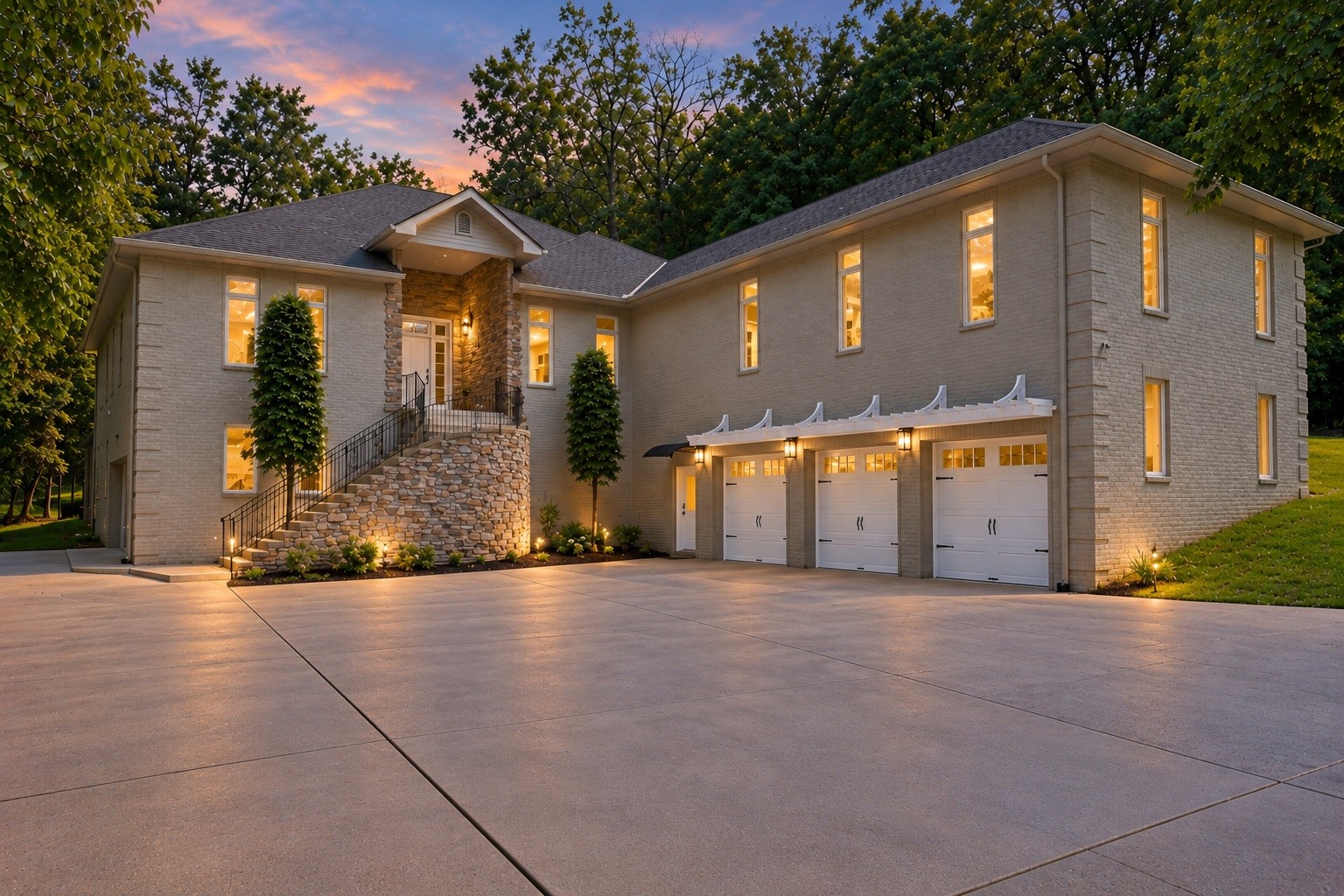 714 Hillwood Blvd