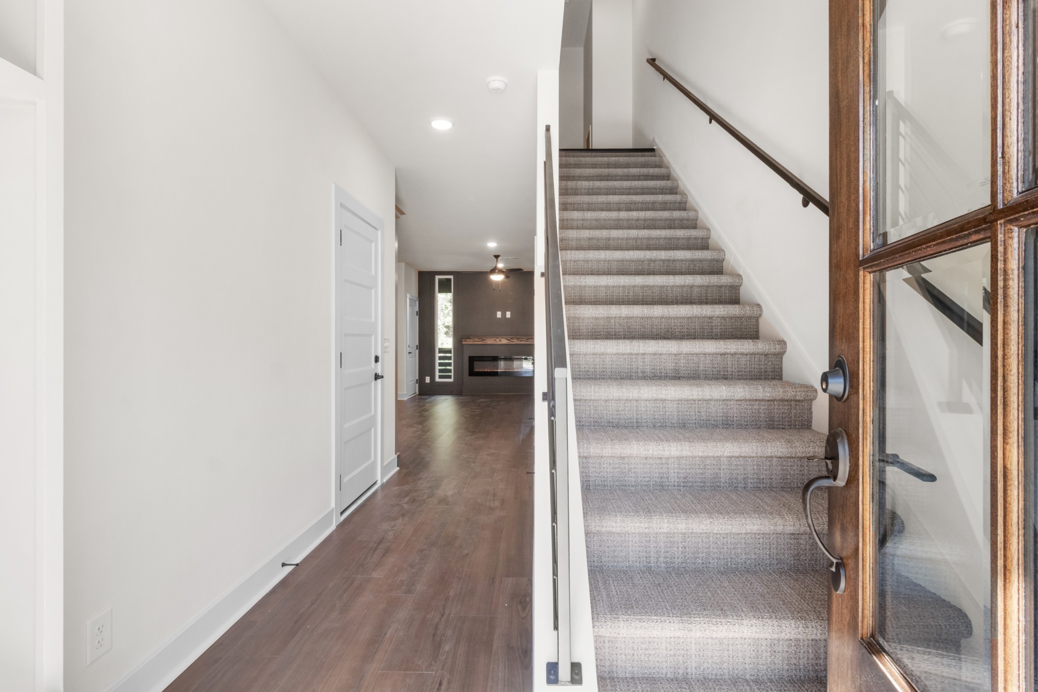 15 HOLLAND PARK WEST