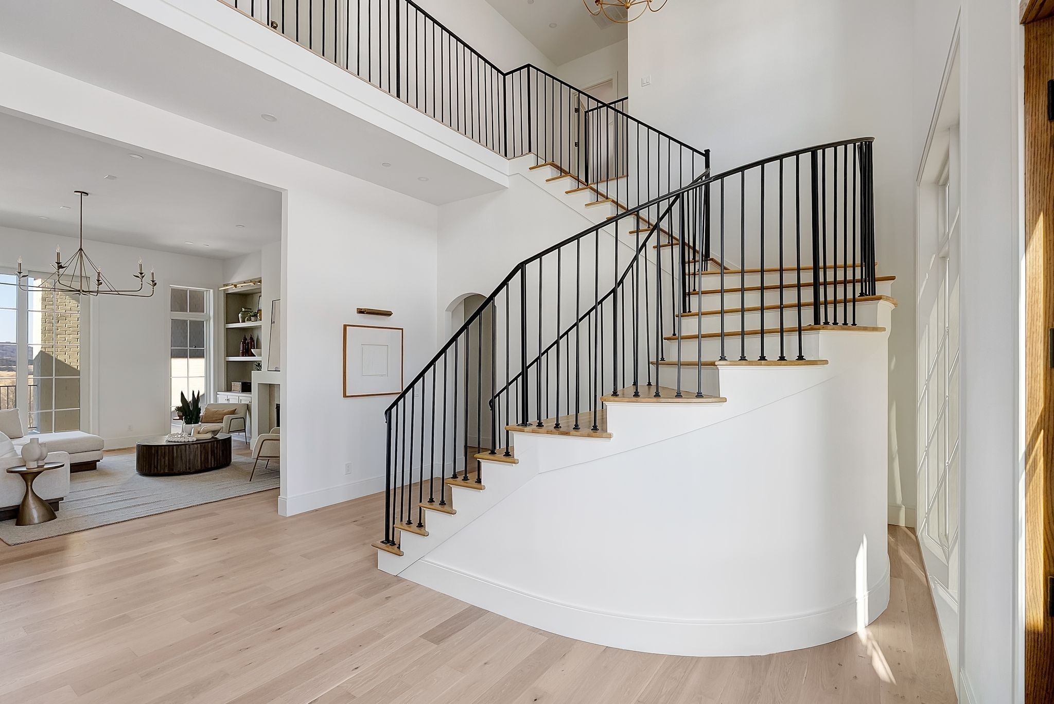 2420 Walter Way