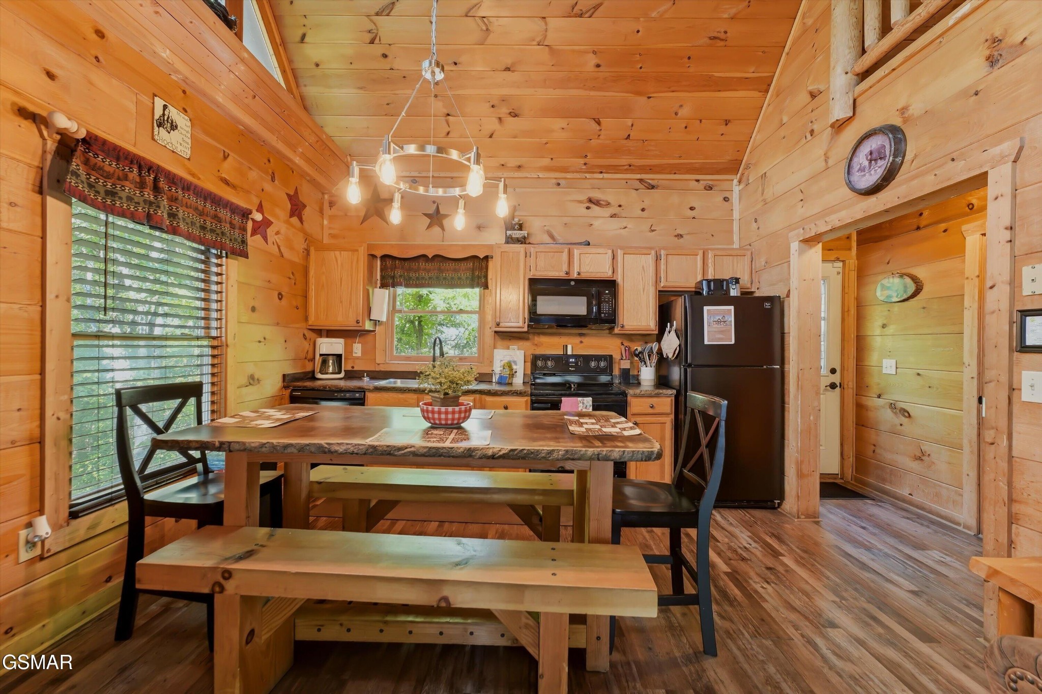 1605 Silver Poplar Lane