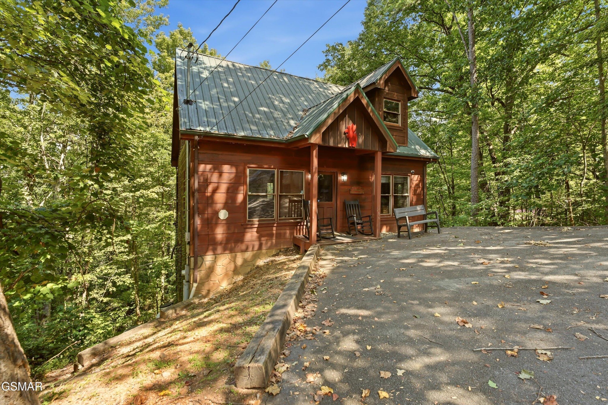 1605 Silver Poplar Lane