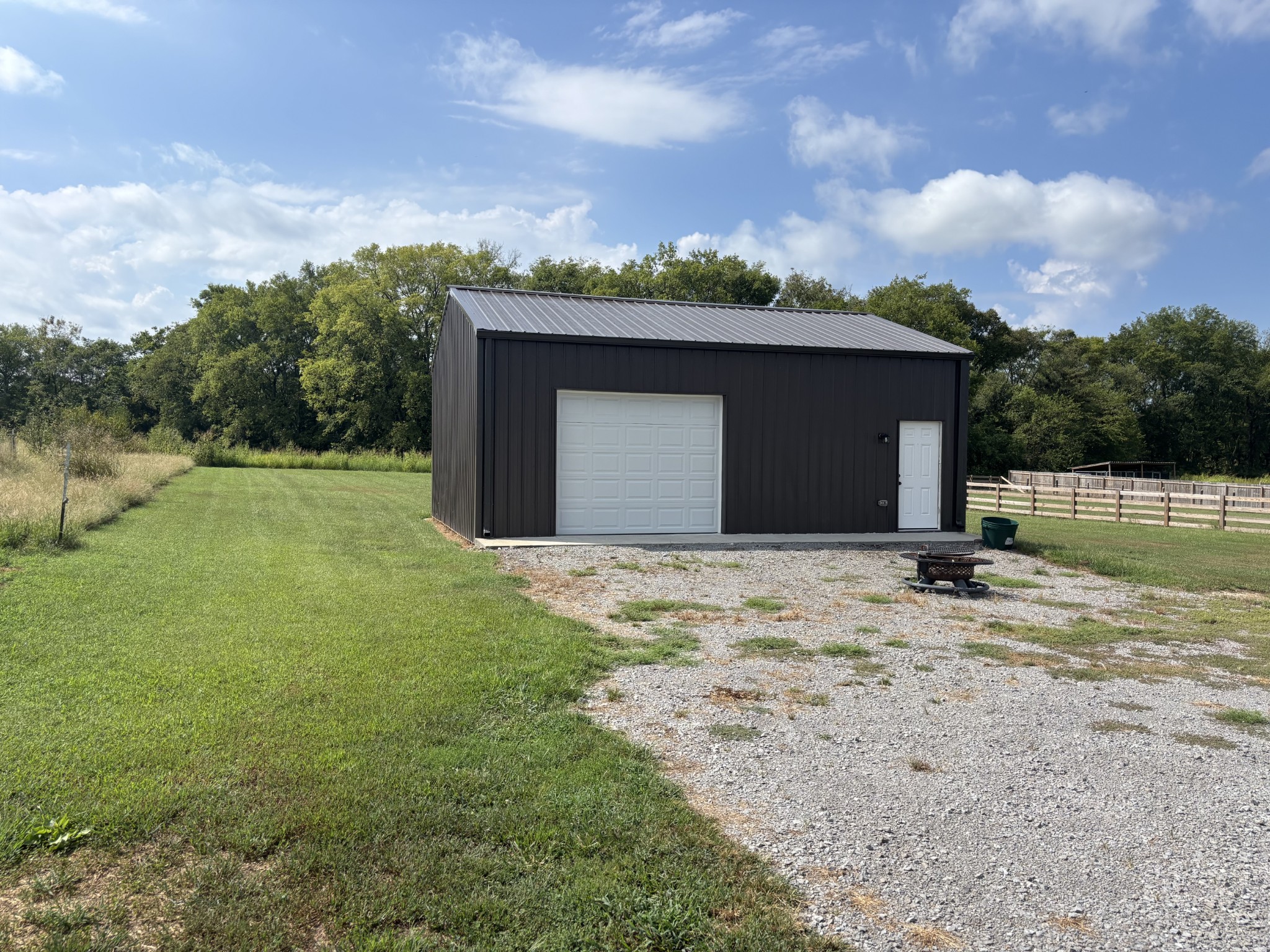 2197 Claude Fox Rd
