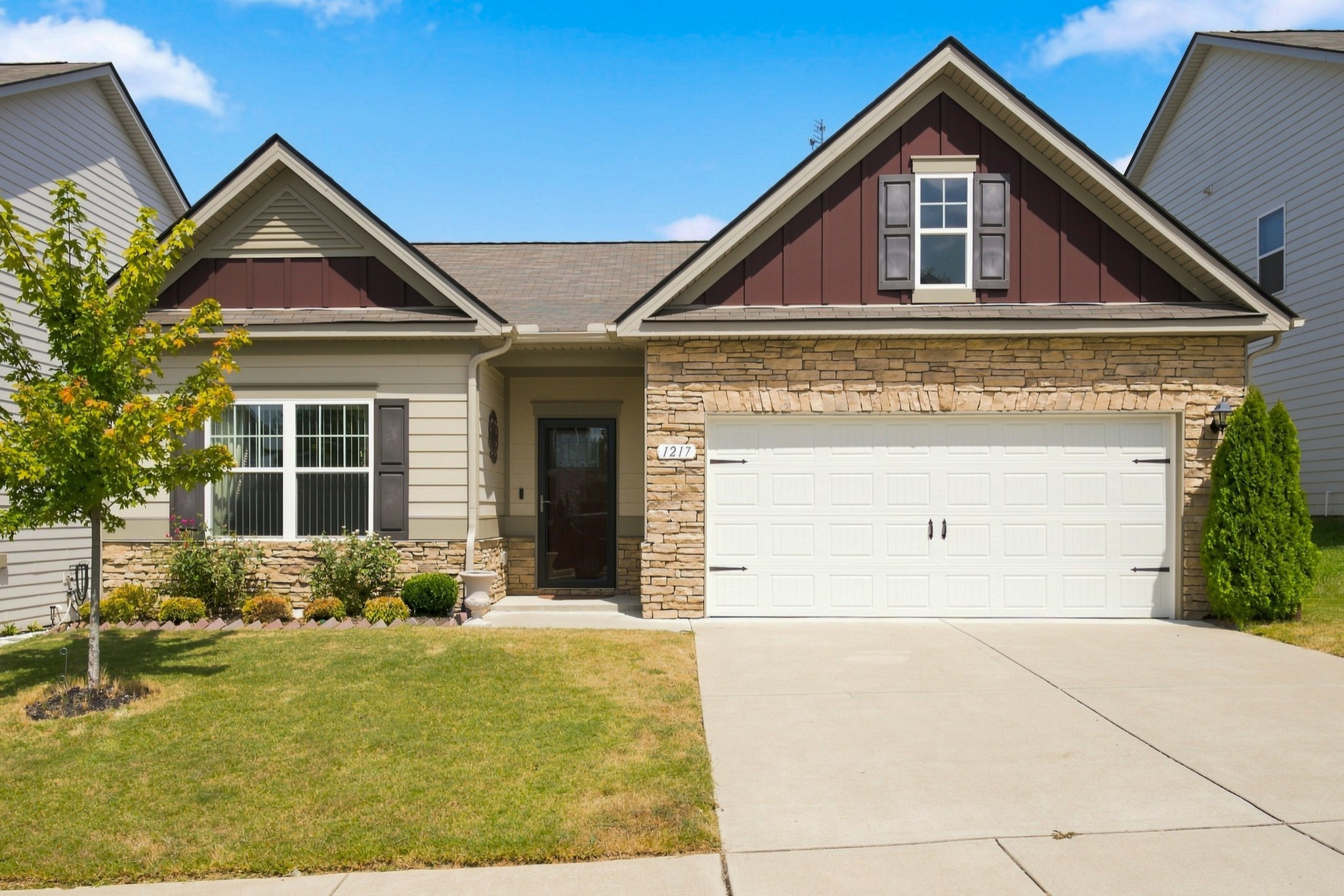 1217 Arroyo Dr