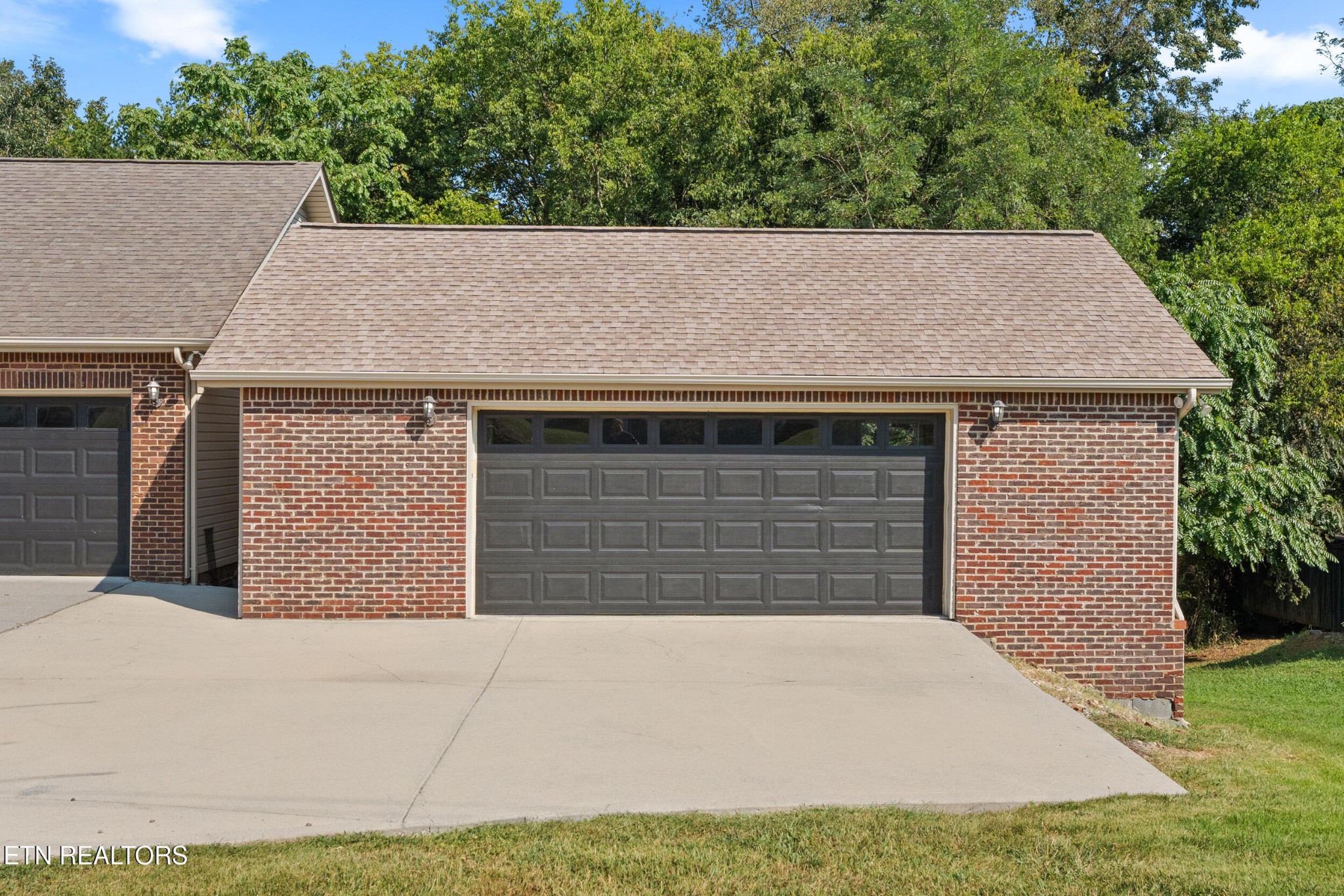 1737 Sharp Drive