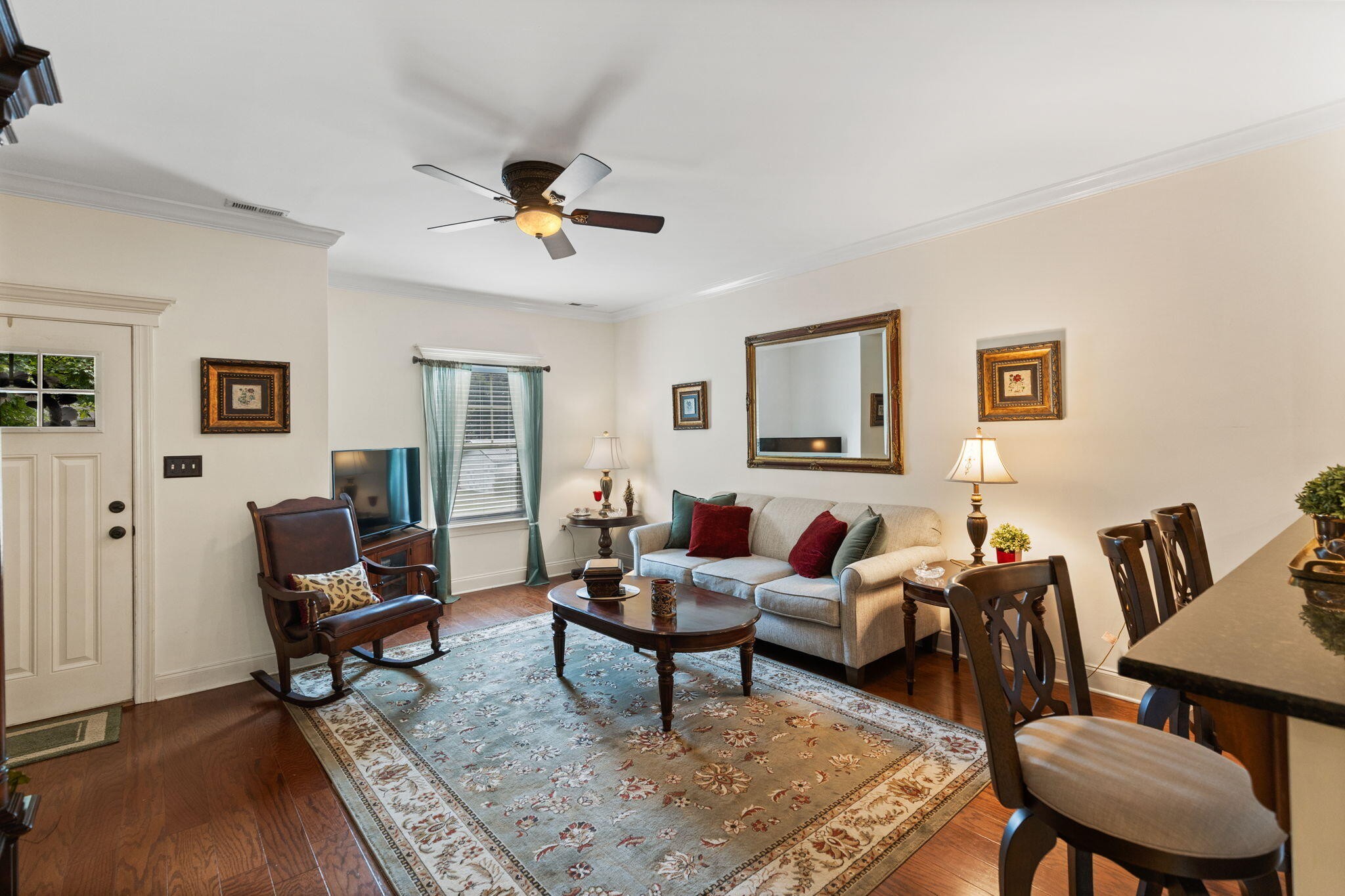 251 Sharon Drive, NE