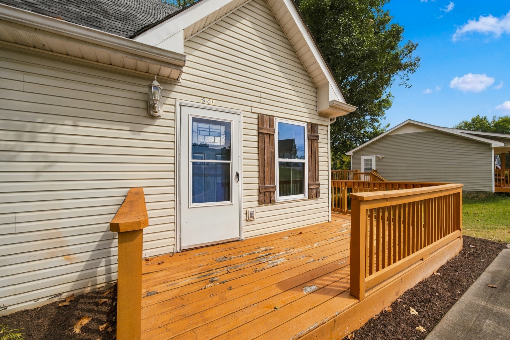 941 Applegrove Cir