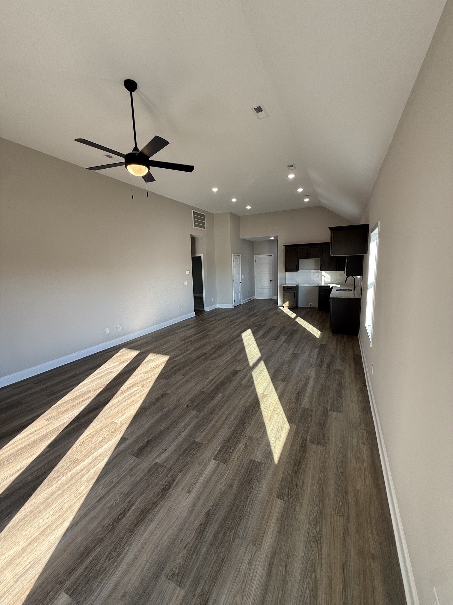 456 Ayden Ln
