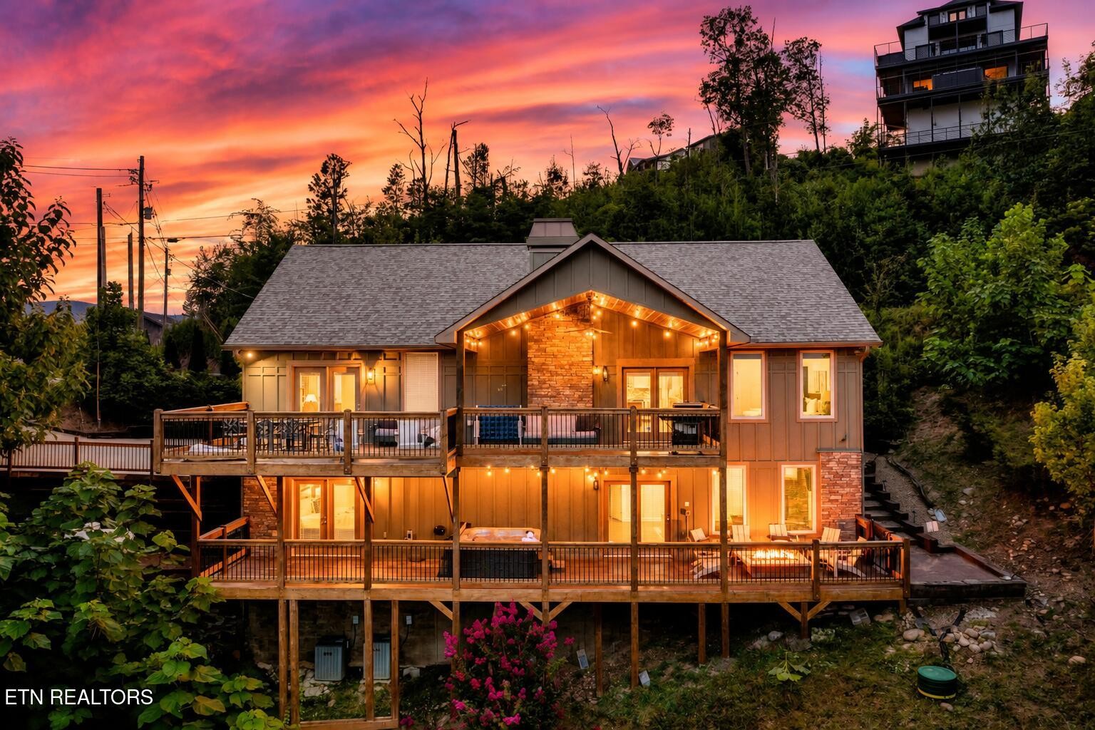 760 Wiley Oakley Drive