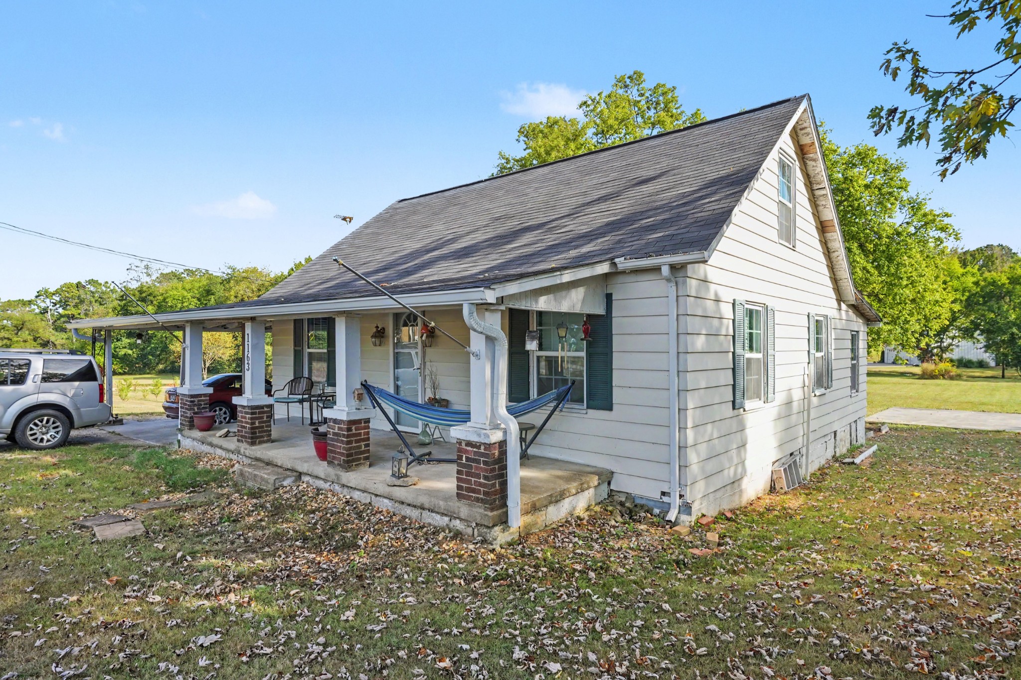 1163 Old Williamsport Pike