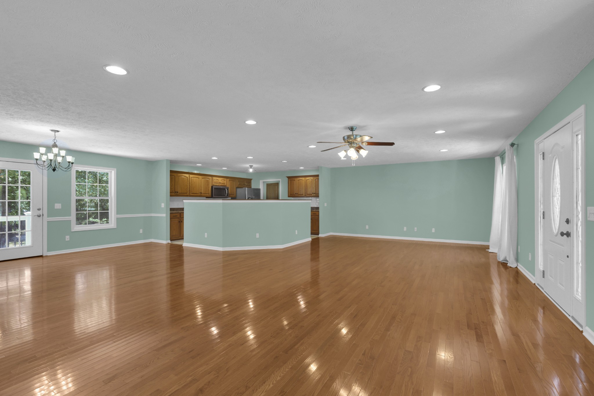 1511 5th Ave