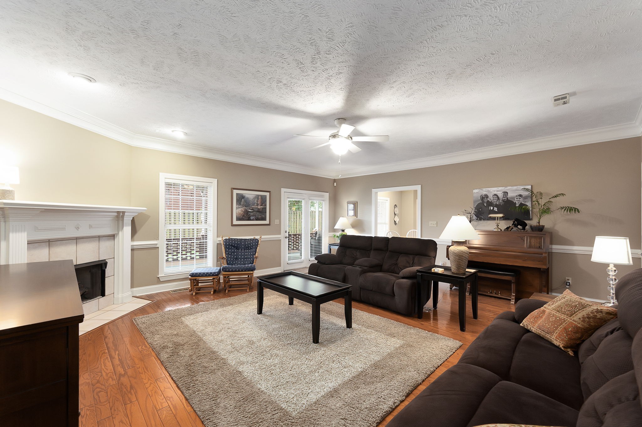 10 Bentwillow Cv