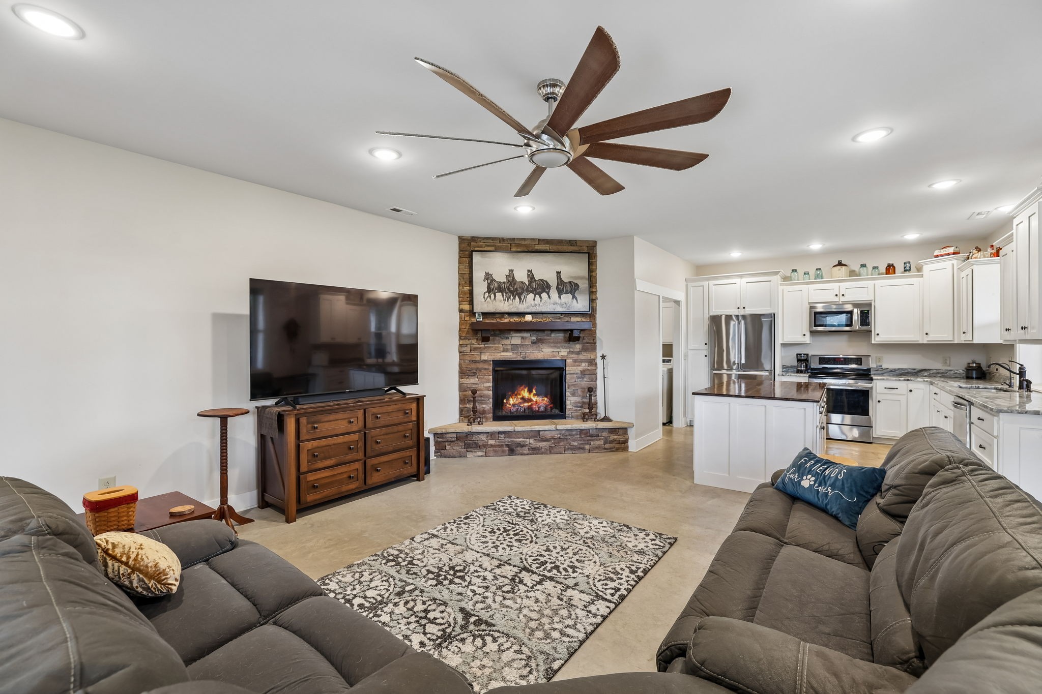 841 Todd Rd