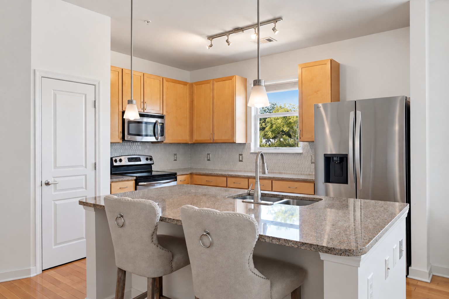 3000 Vanderbilt Pl