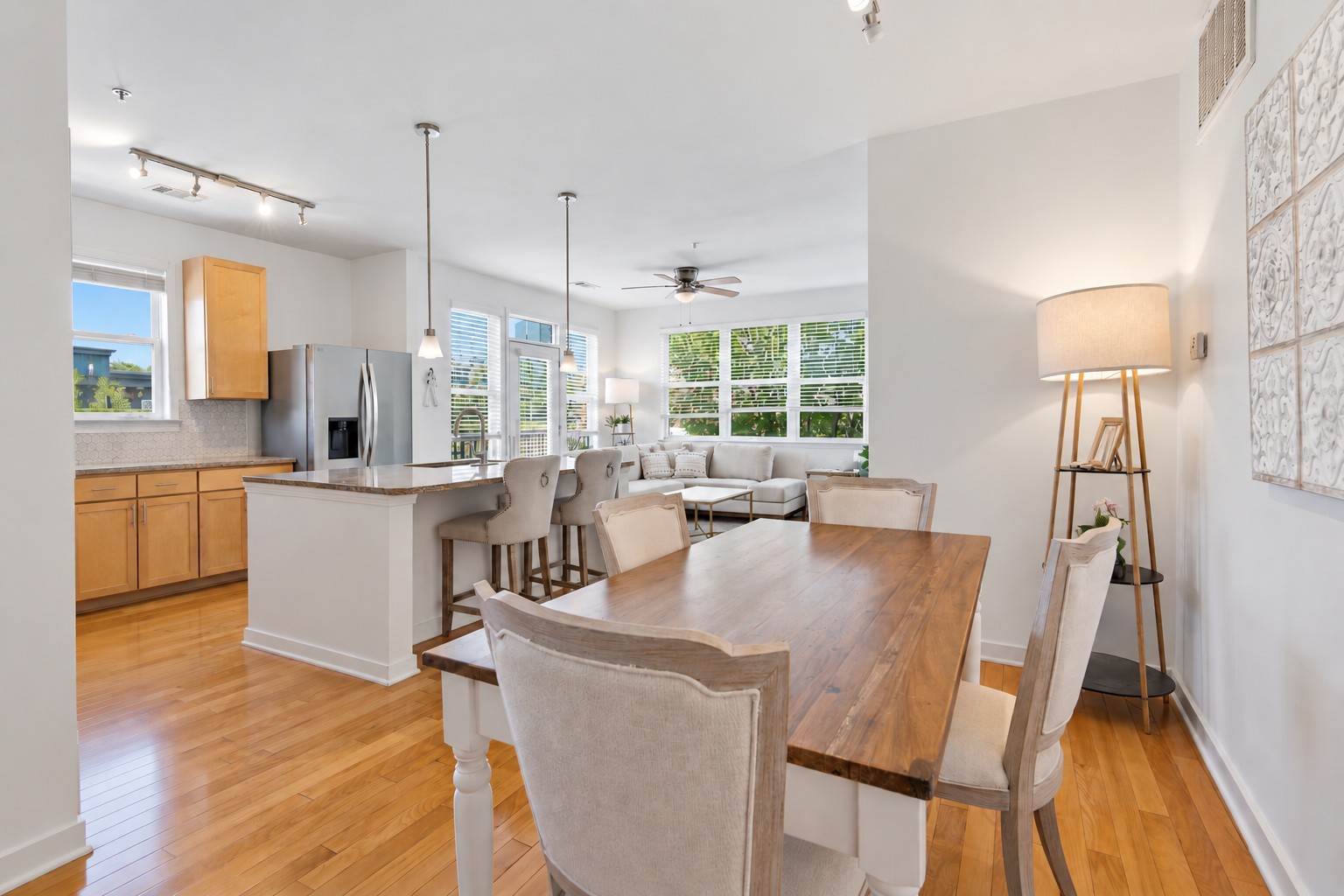 3000 Vanderbilt Pl