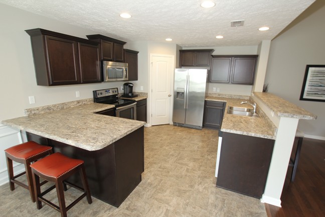 916 Azeri Ave