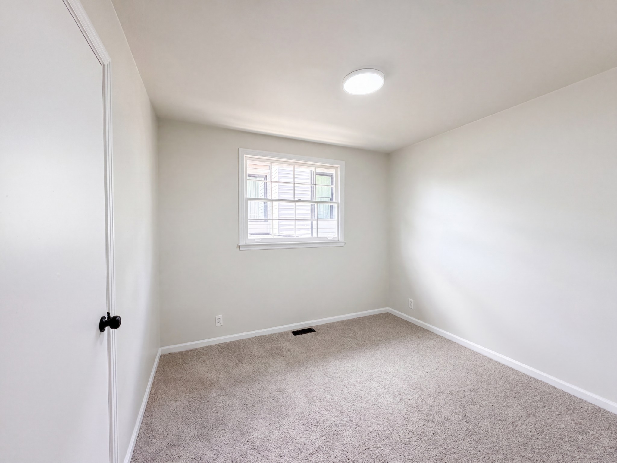 1004 Glenview Dr