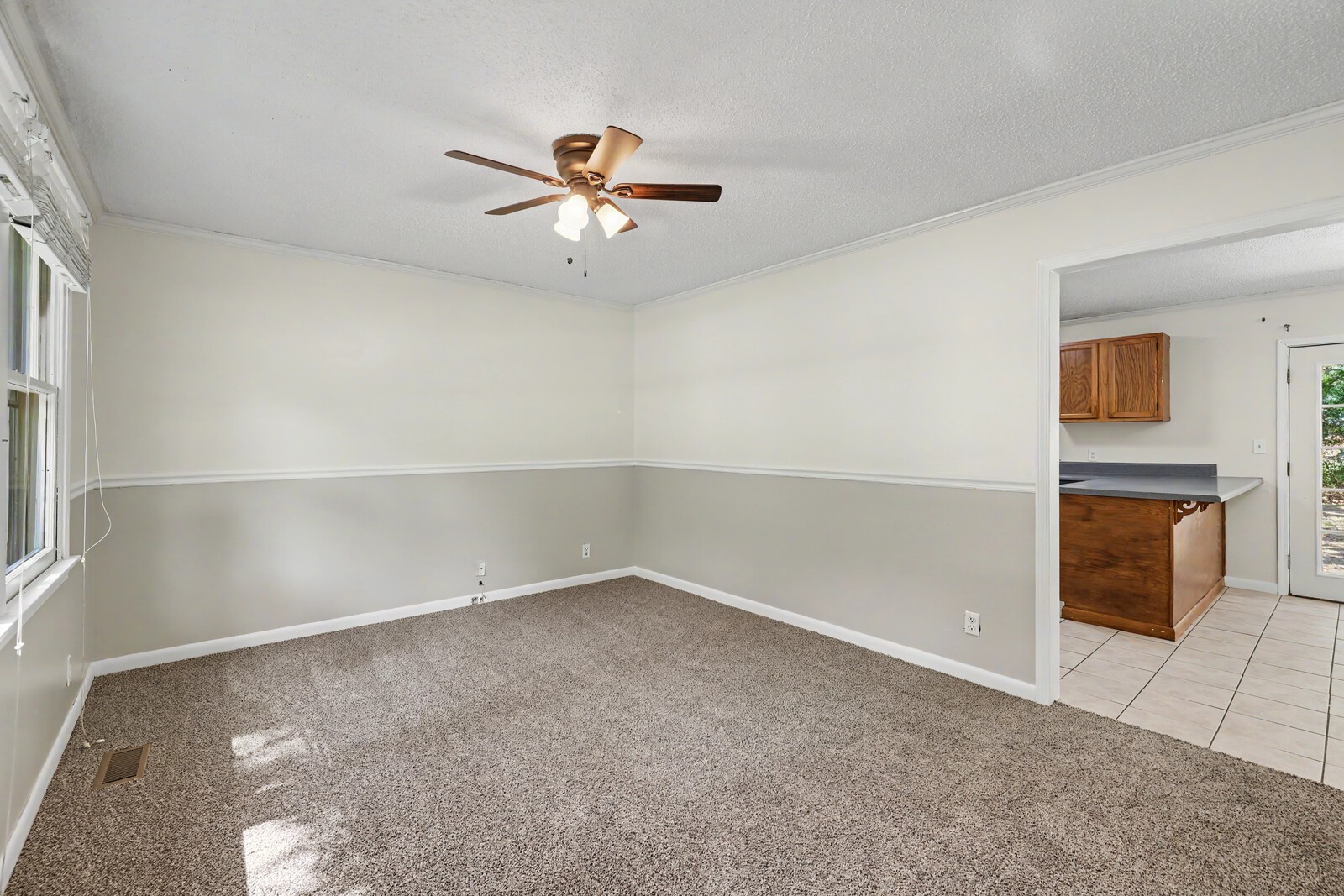 761 Cherokee Dr