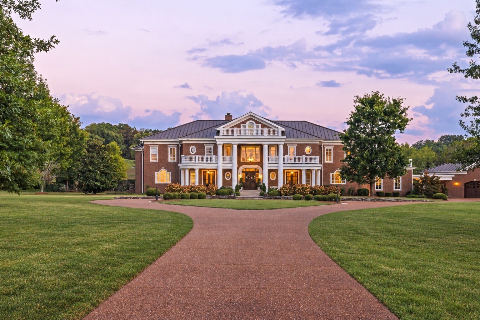 4008 Carters Creek Pike