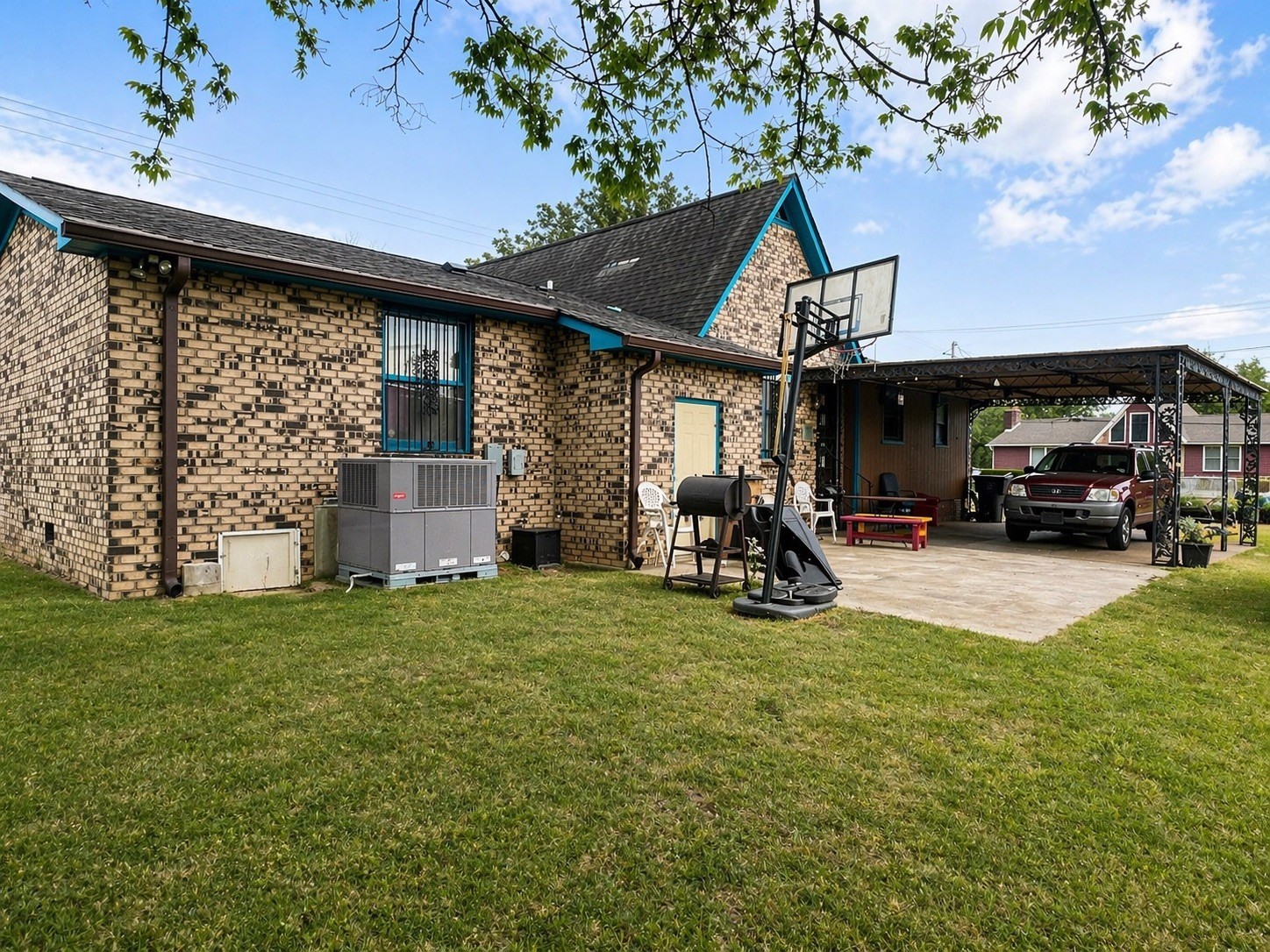 4101 Timothy Dr