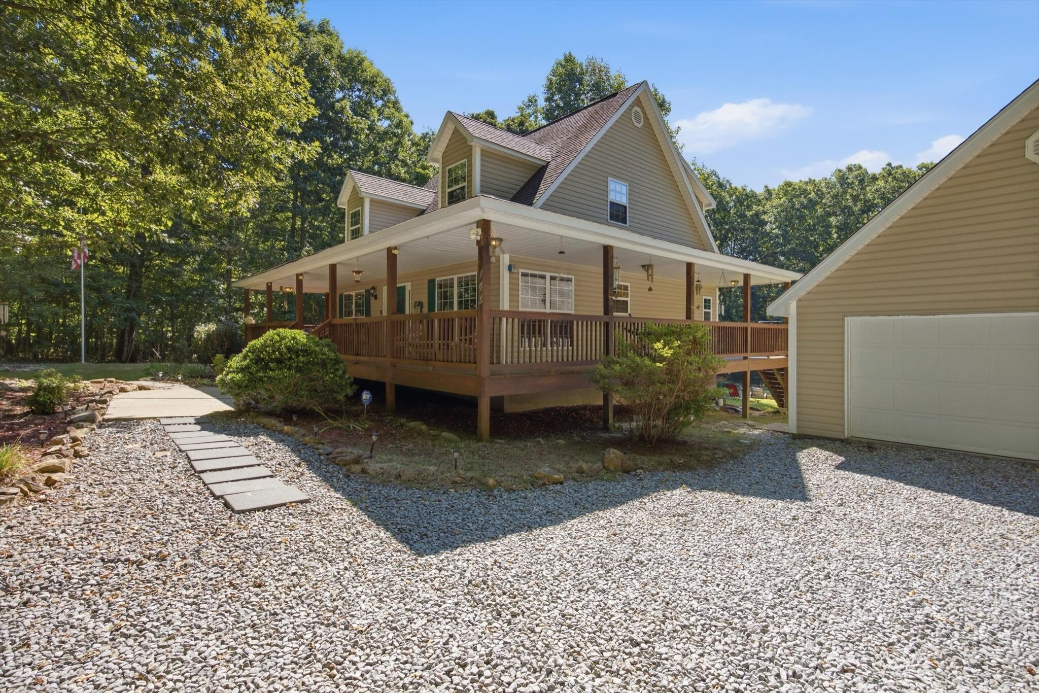 143 Pebble Drive