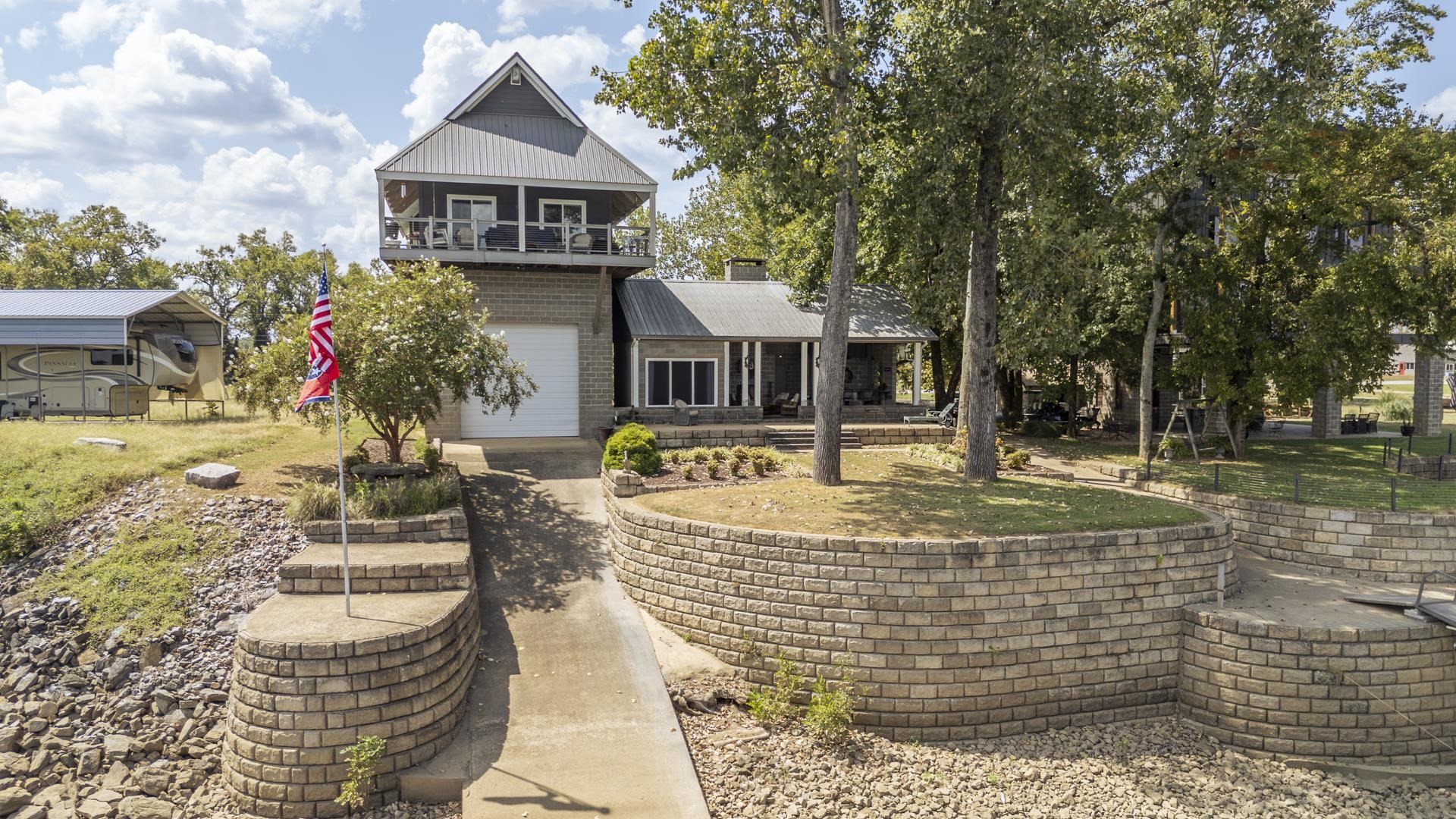 88 JAYCEE LN