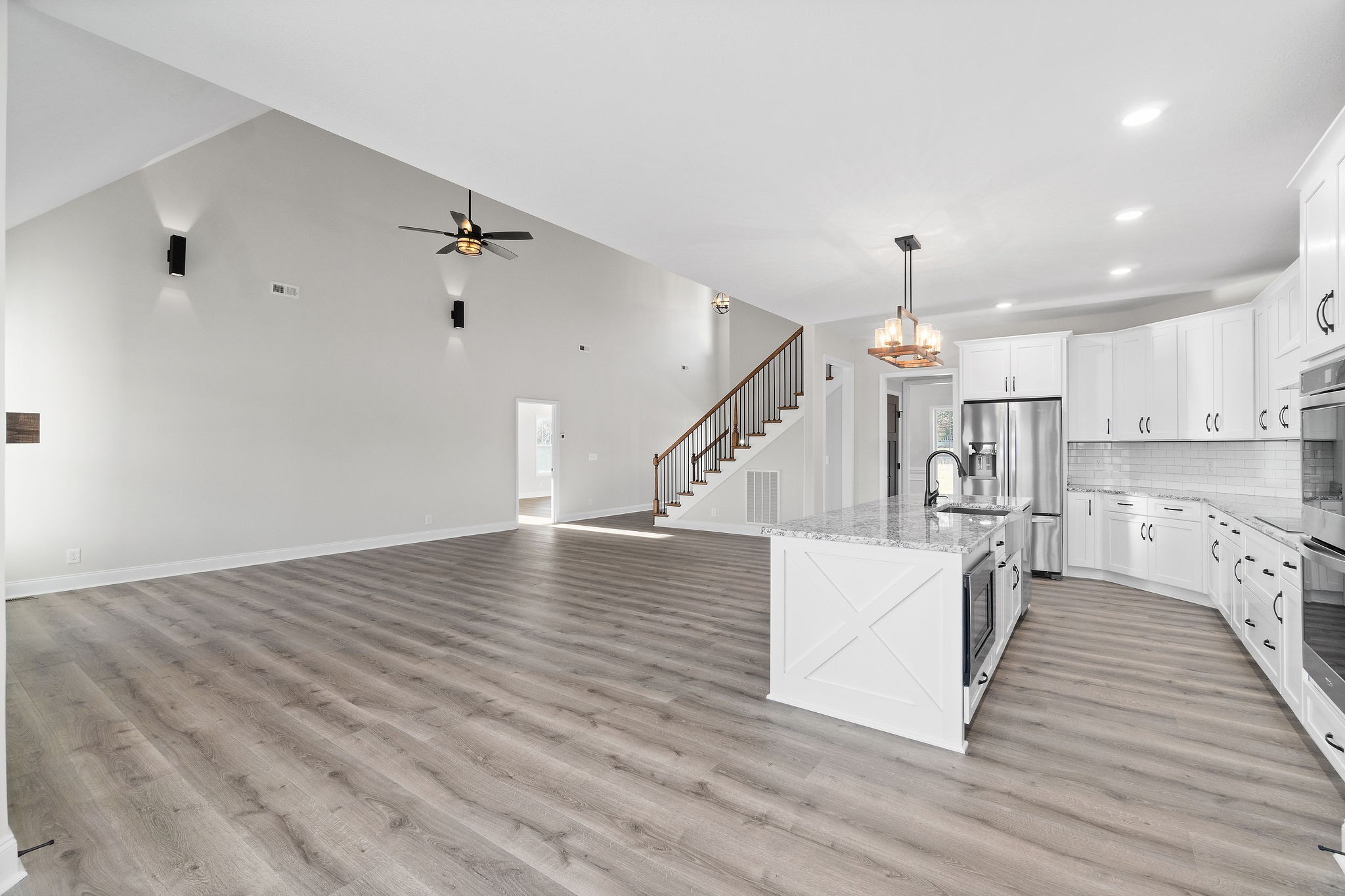 4987 Hunter Rd