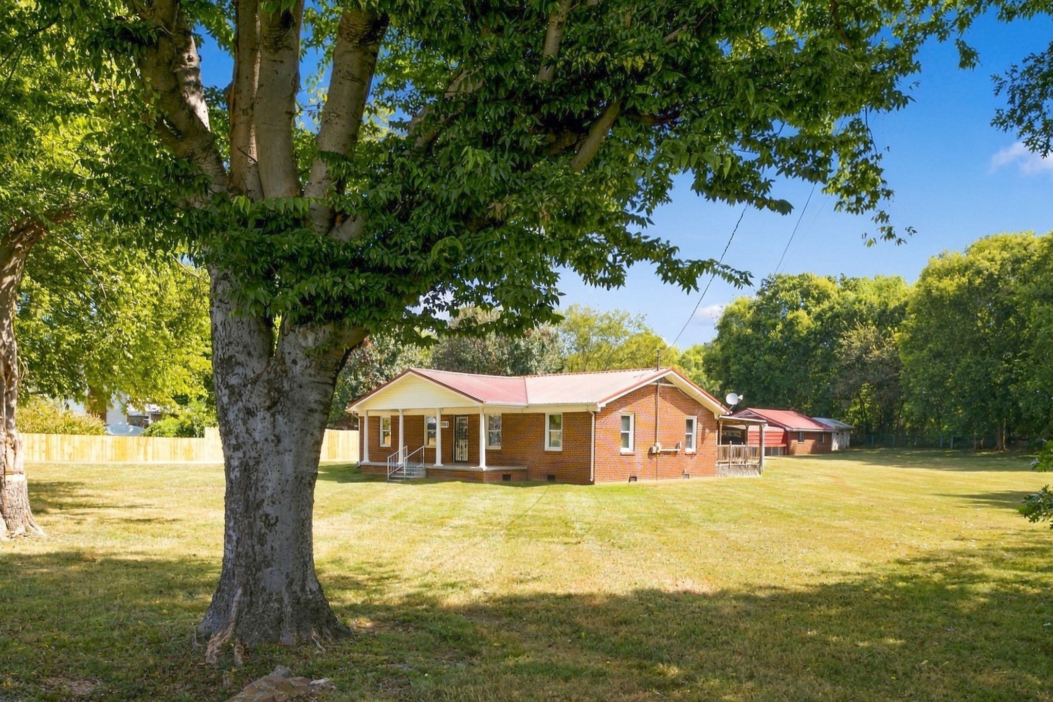 204 Canaan Rd