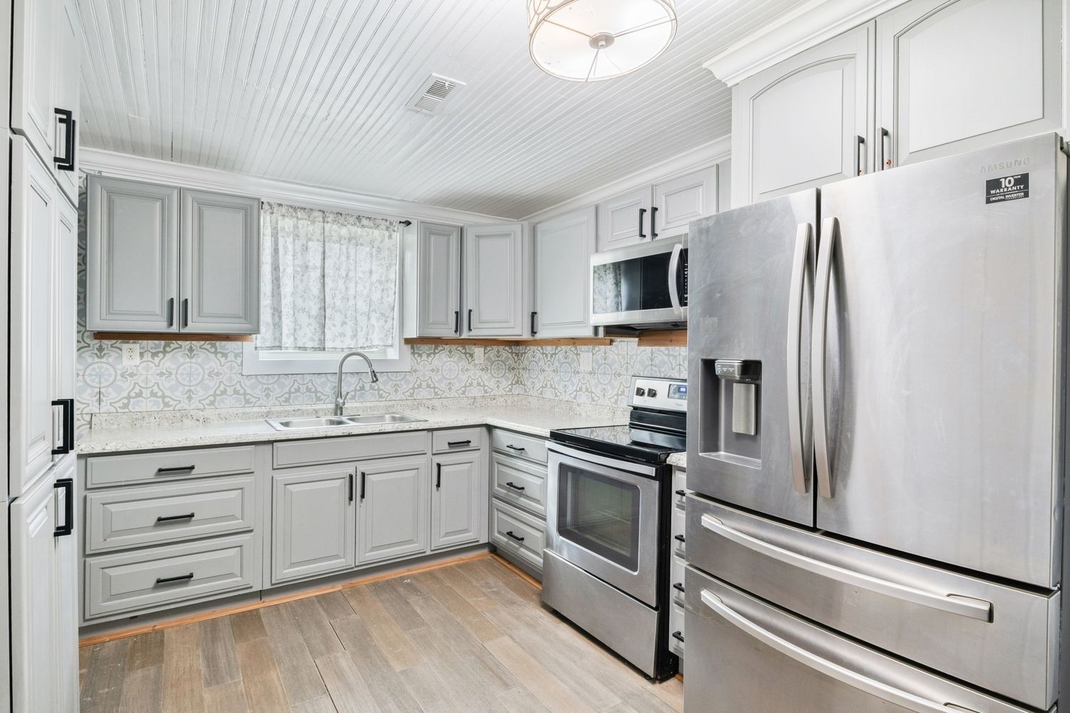 810 Fitzpatrick Rd