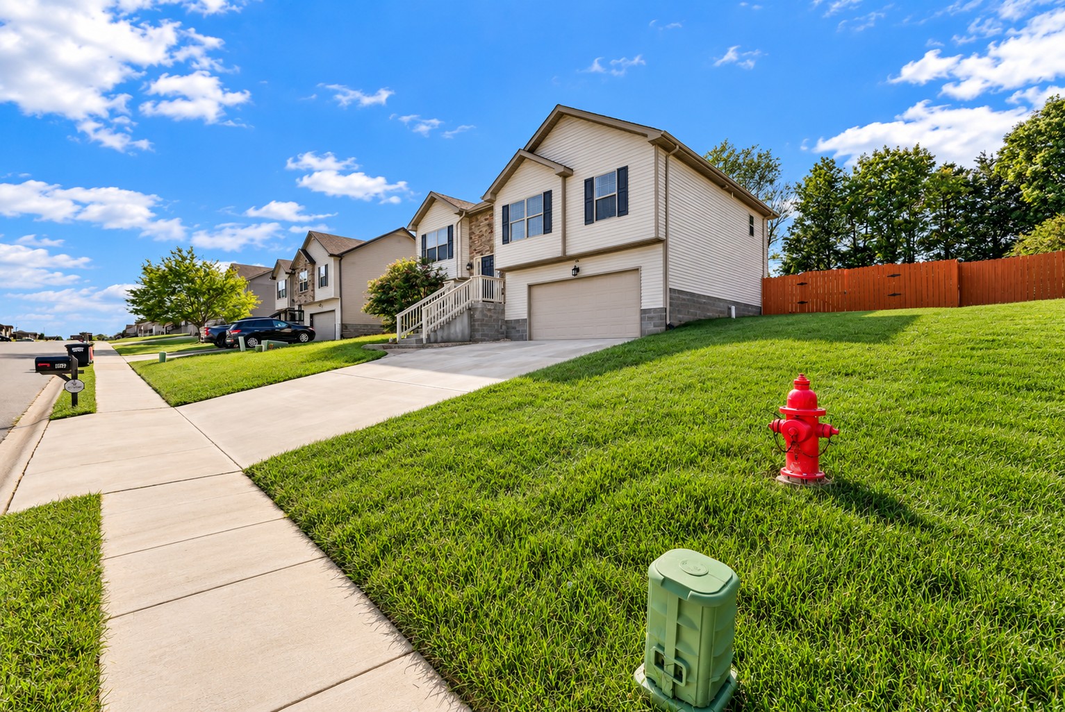 1132 Freedom Dr