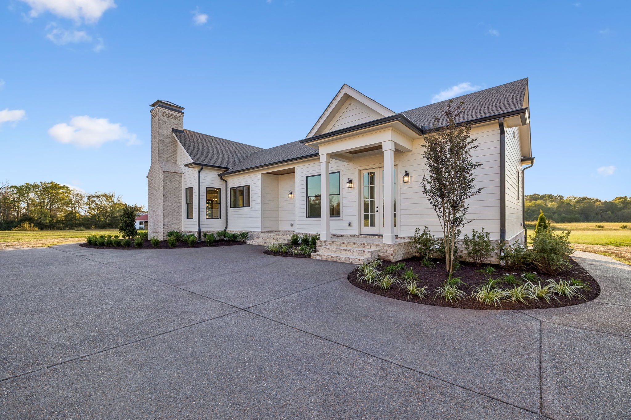 4718 Eagleville Pike