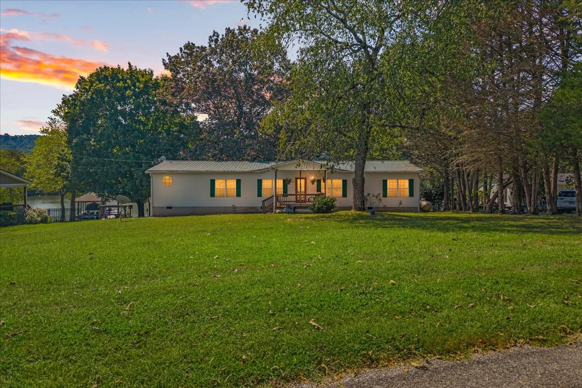 210 Willow Circle