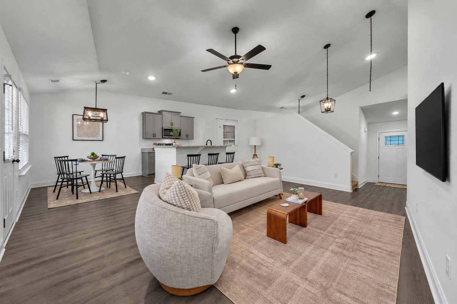 1143 Javier Dr