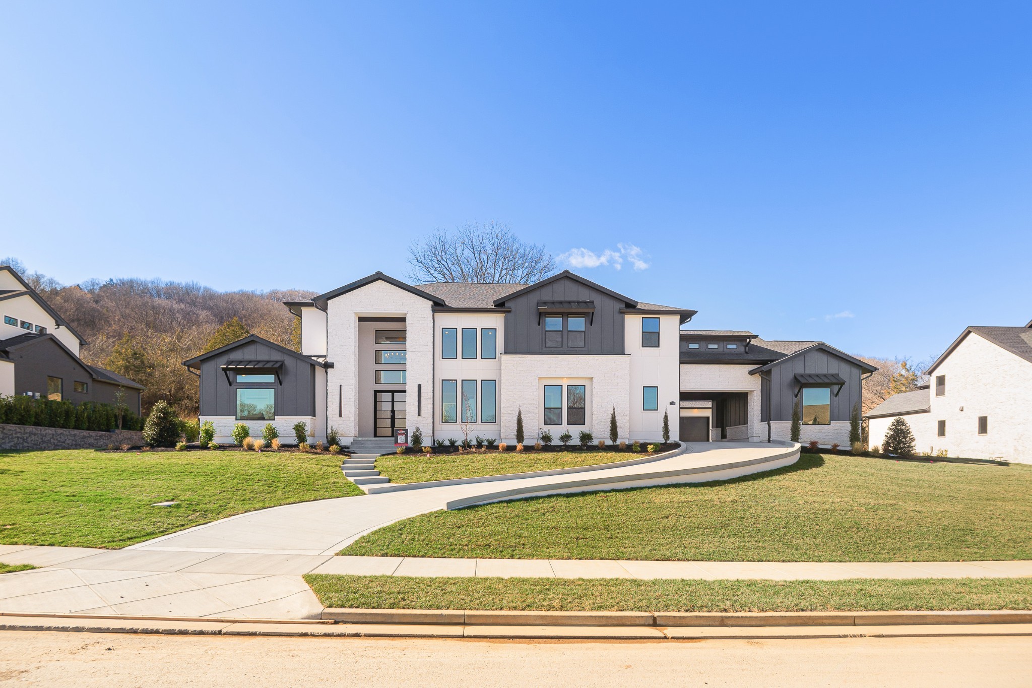 1835 Dartmouth Drive