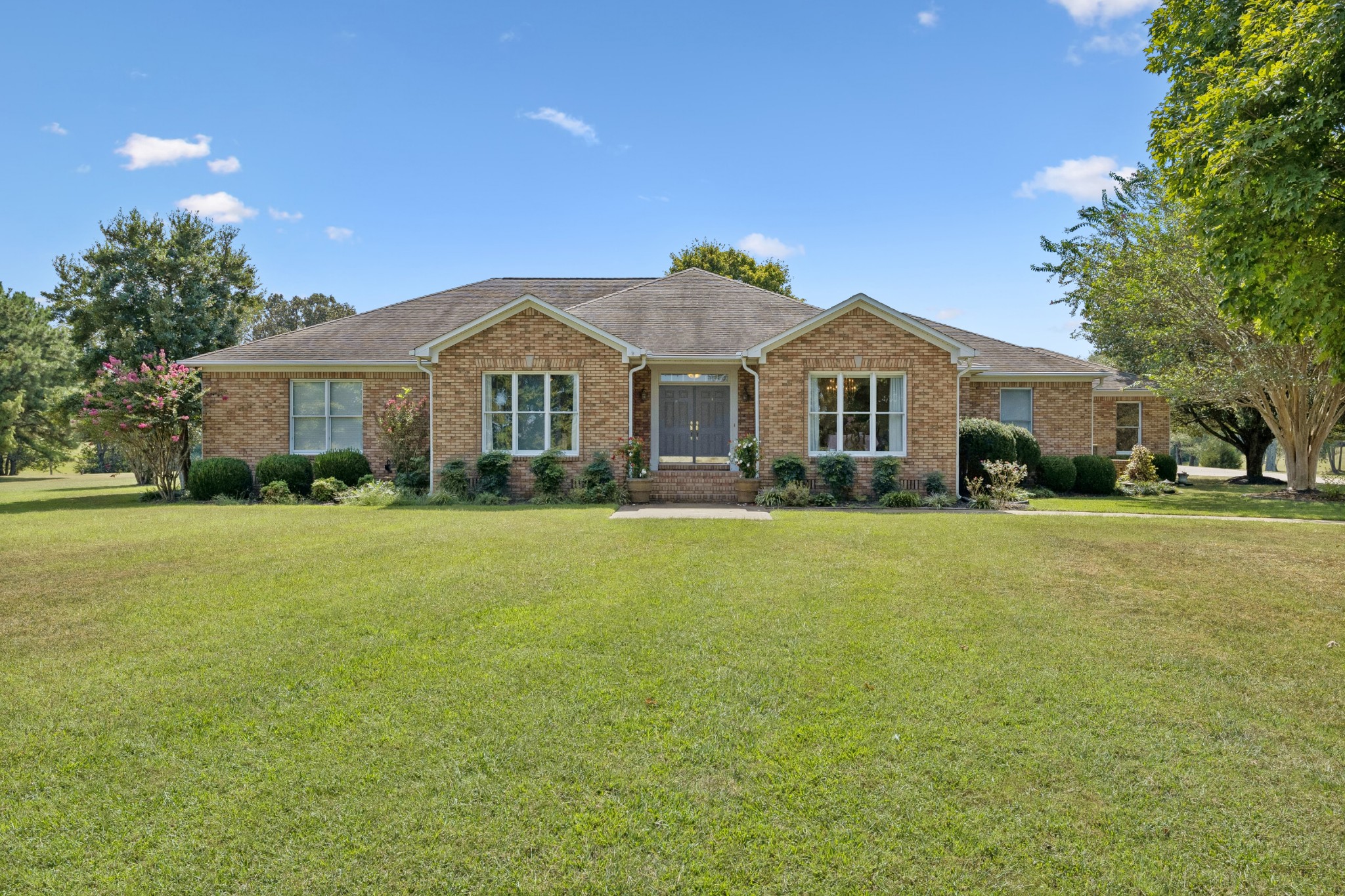 23 Cardinal Ct, W