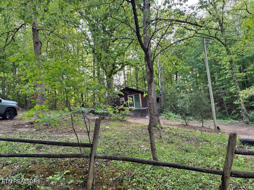 765 Sleepy Hollow Rd