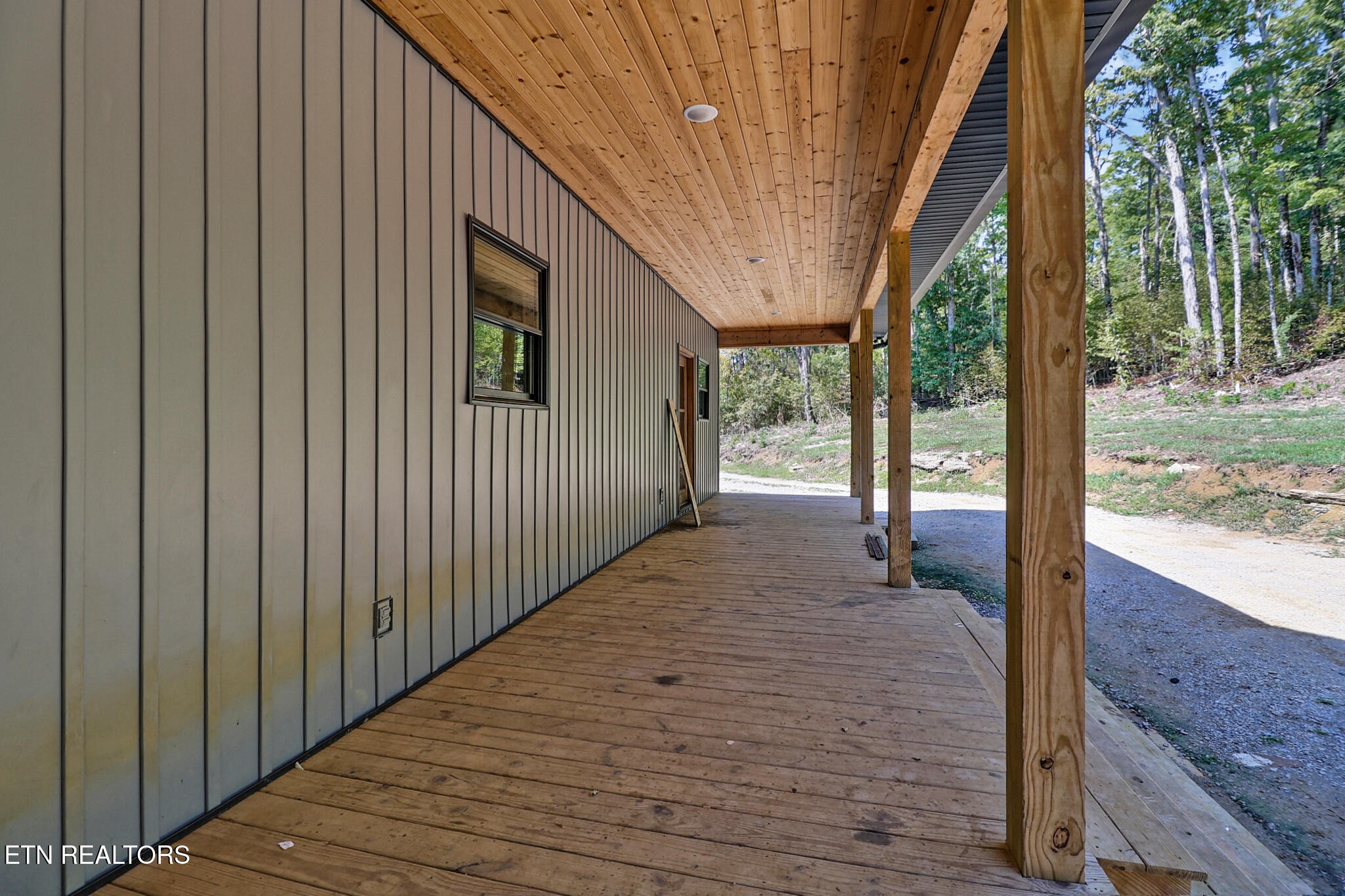 715 Crab Mountain Rd