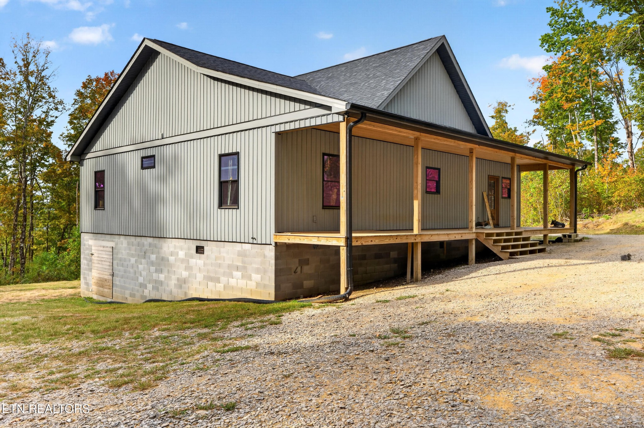 715 Crab Mountain Rd