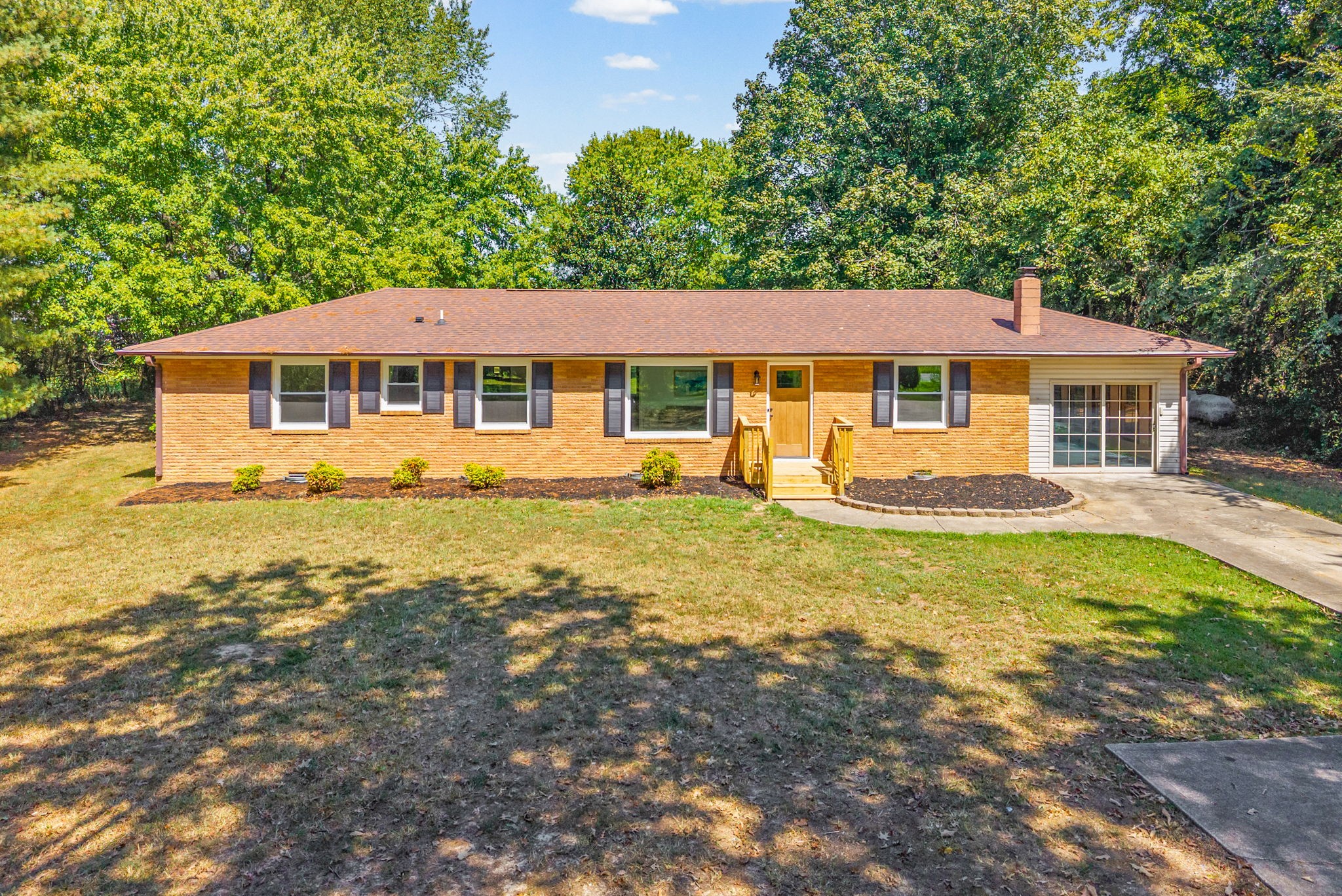 3651 Oakwood Rd