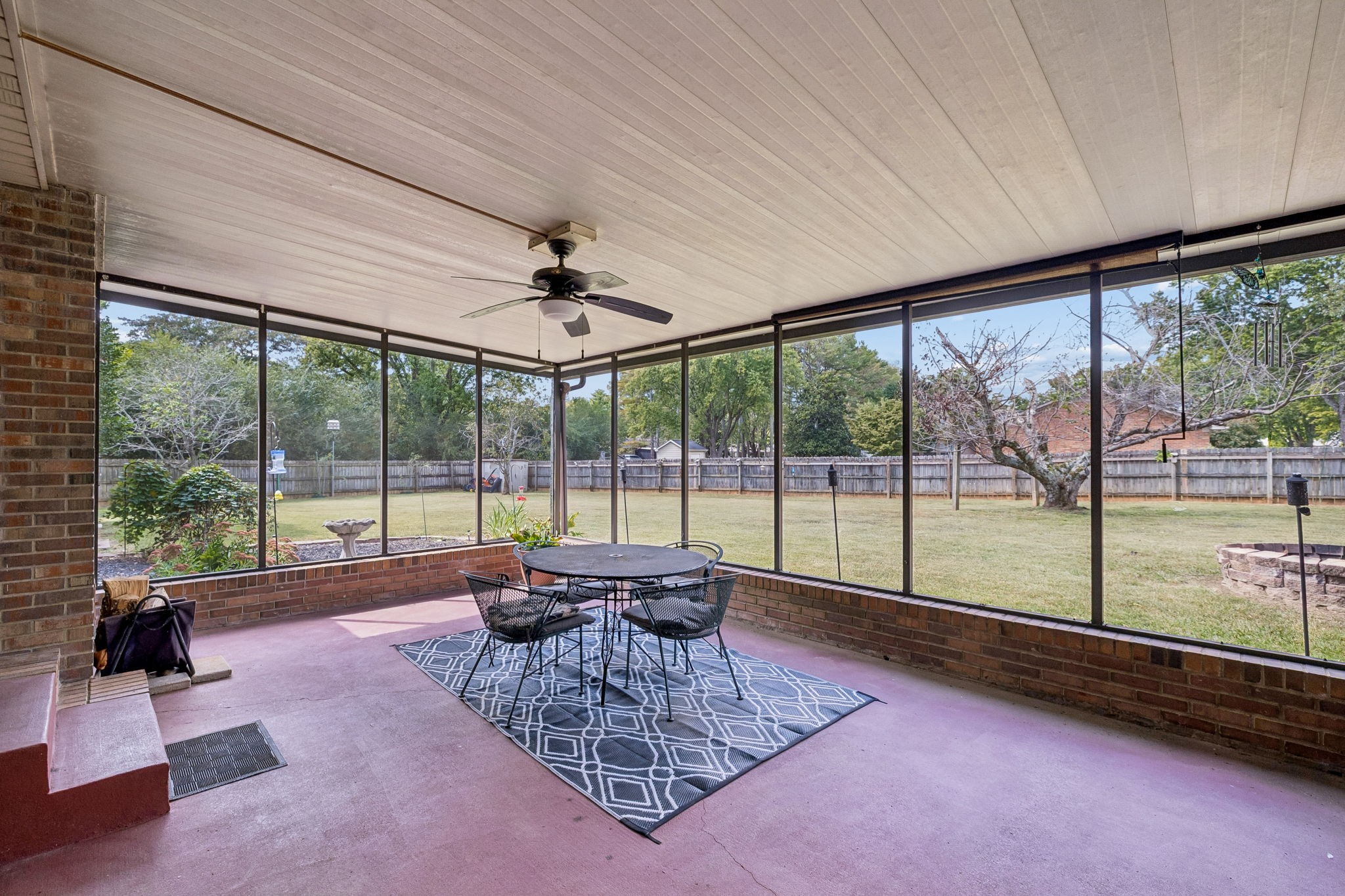 343 Freedom Dr
