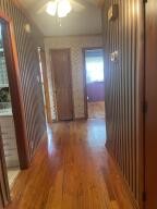 3030 Clover Ln