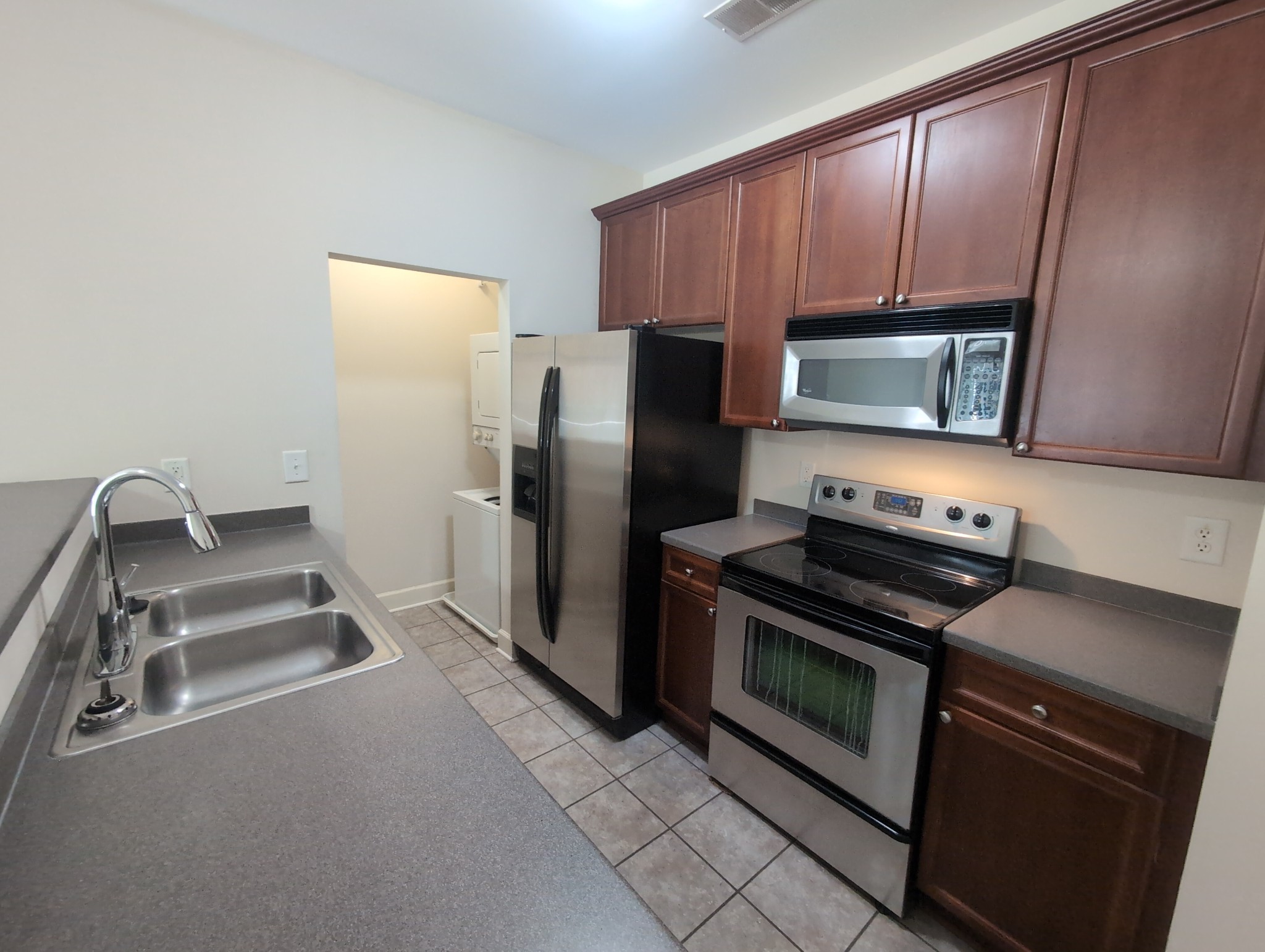 7009 Lenox Village Dr