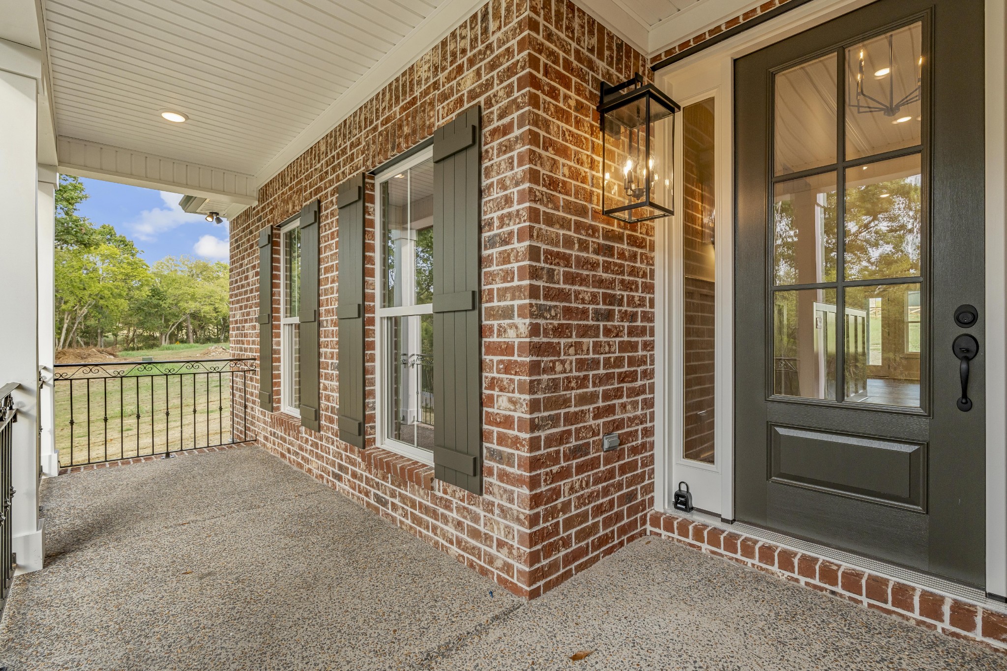 1605 Sulphur College Rd