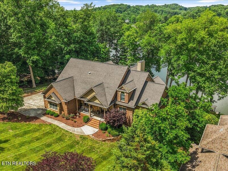 5105 Buckhead Tr
