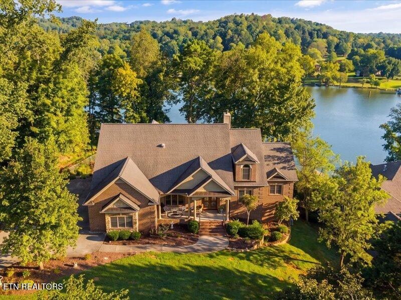 5105 Buckhead Tr