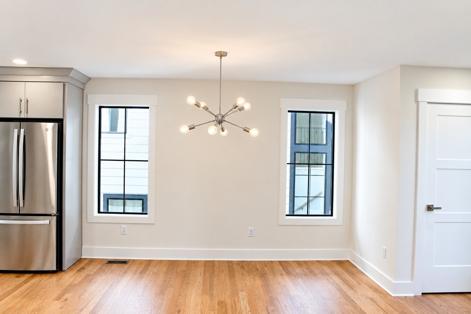 1815 Martin St