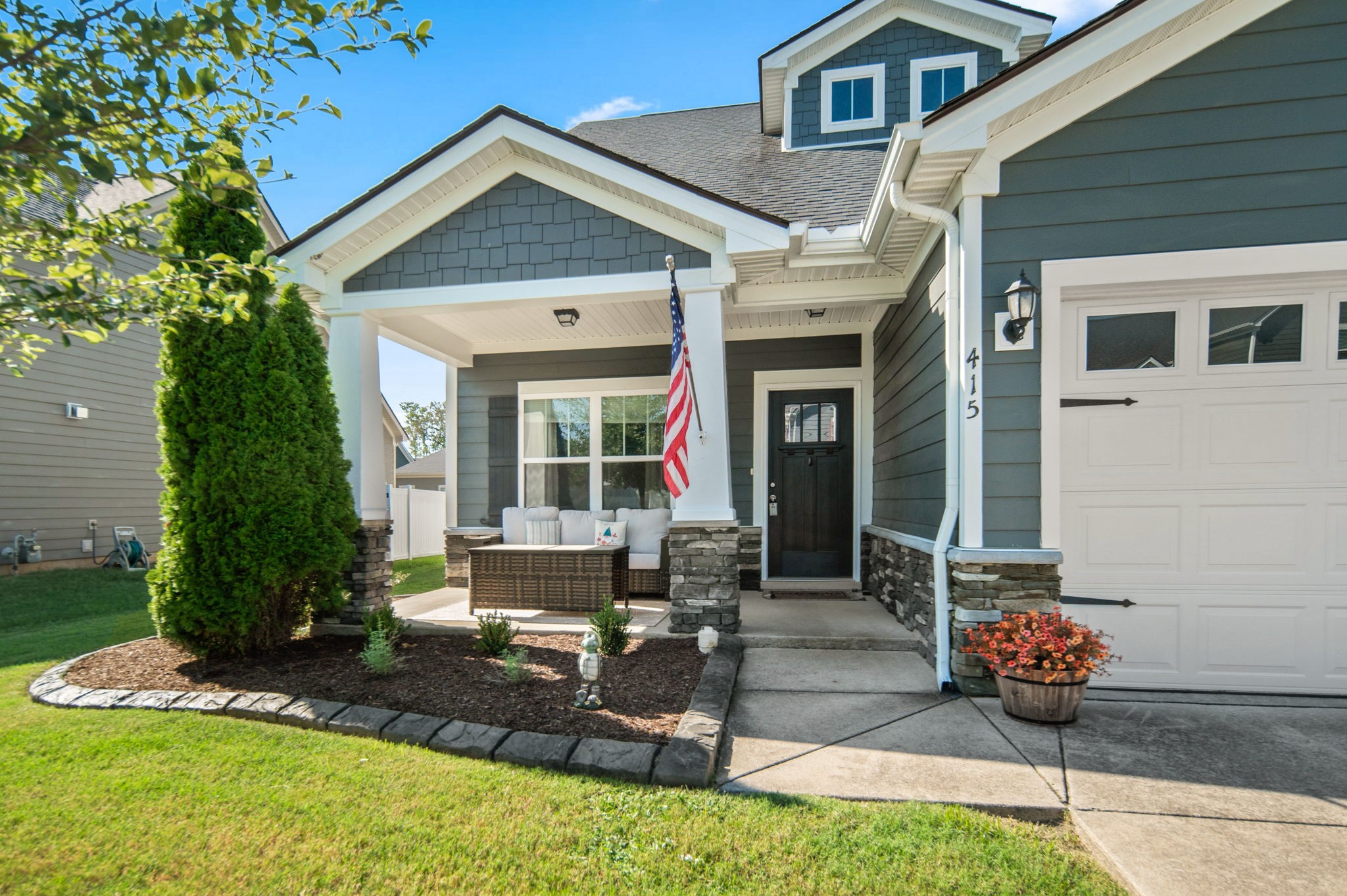 415 Tonalist Way