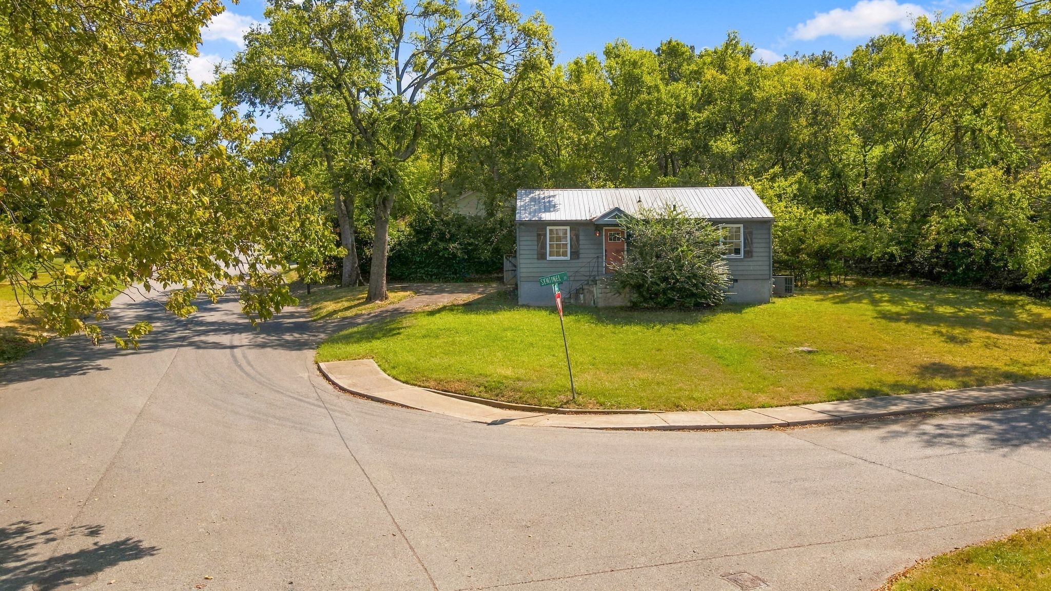 314 Sentinel Dr